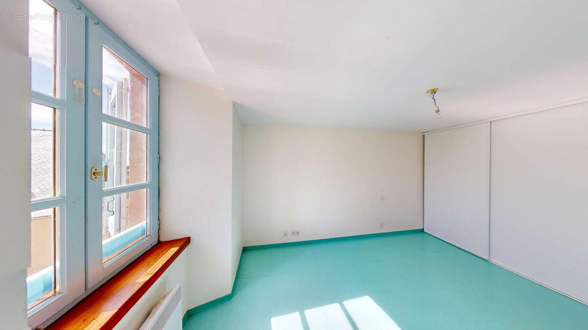 Maison à RIEUPEYROUX