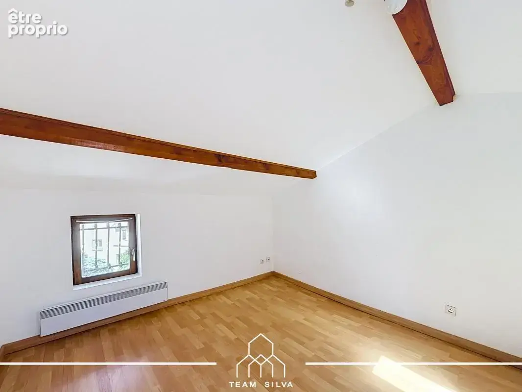 Maison 100 m² à Communay  - photo 9