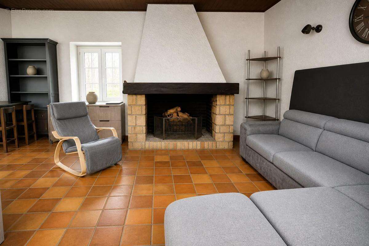 Charmante maison de village à Arbent, 160 m² - photo 4