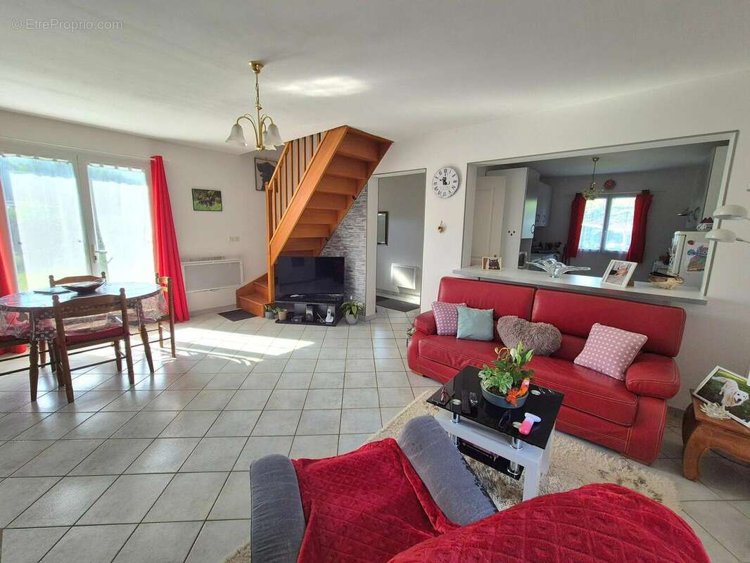 Maison 94 m² à Villiers-En-Desoeuvre  - photo 3