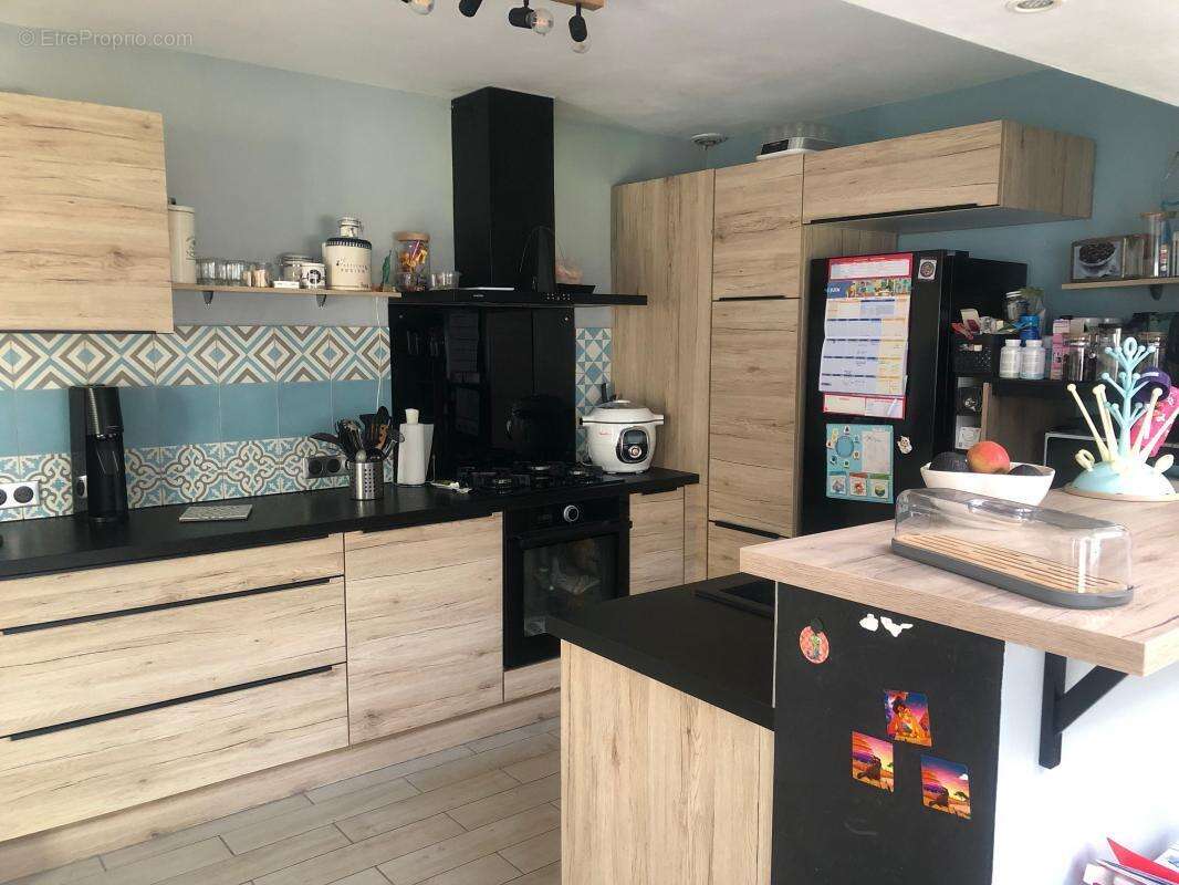 Maison à SAINT-ROGATIEN