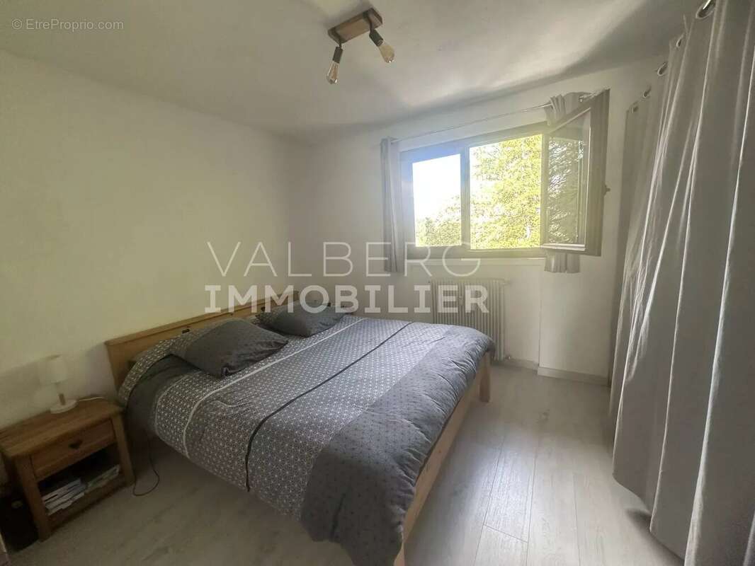 Appartement duplex 5 p - 79 m² - photo 5