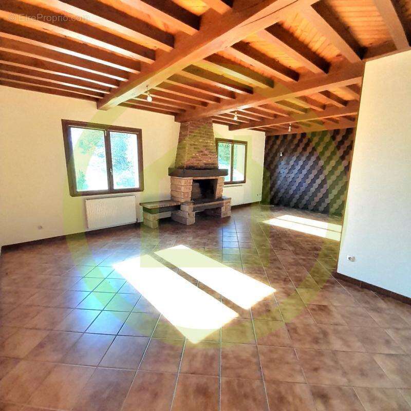 Maison à LA COTE-SAINT-ANDRE