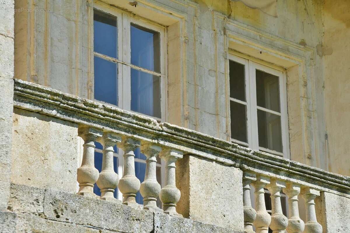Appartement à UZES
