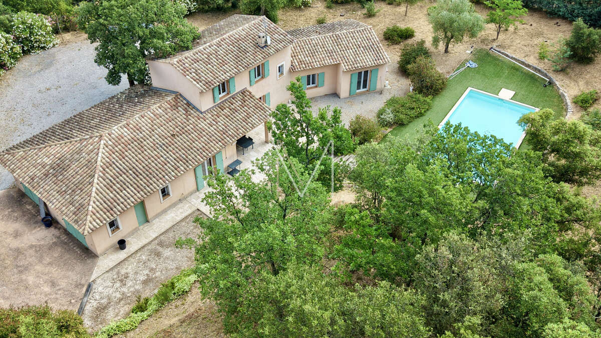 Maison à PLAN-DE-LA-TOUR