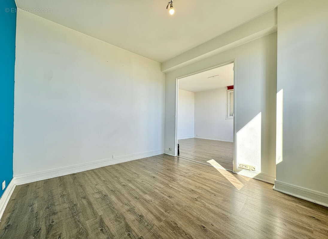 Appartement Talant 4 pièce(s) 66 m2 - photo 5
