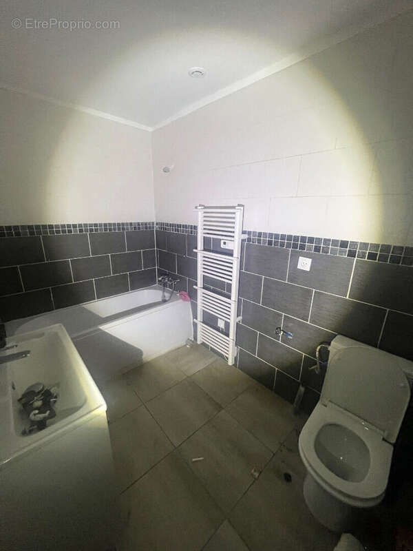 Maison à LA BACONNIERE