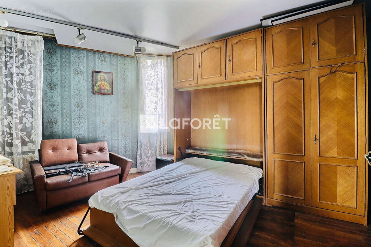 Maison Saint Ouen Sur Seine 105 pièce(s) 360 m2 - photo 5