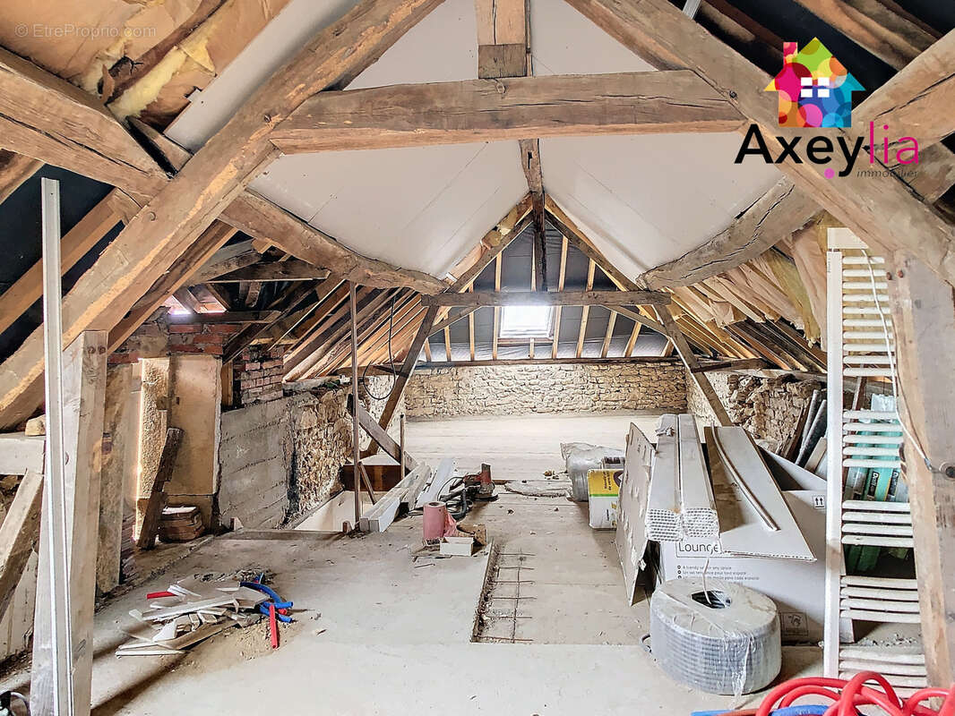 A VENDRE- CLESSY- Tènement immobilier - photo 8