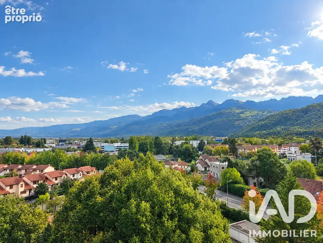 Photo 1 - Appartement à SAINT-MARTIN-D'HERES