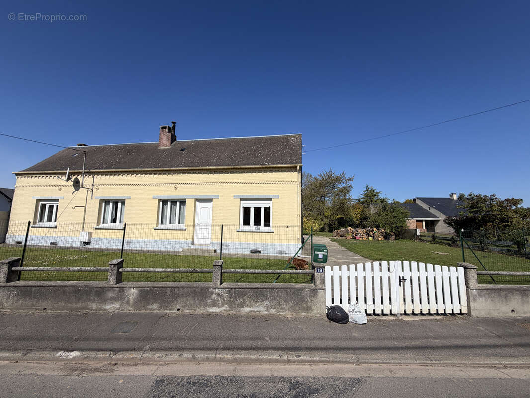 Maison à ALLENAY