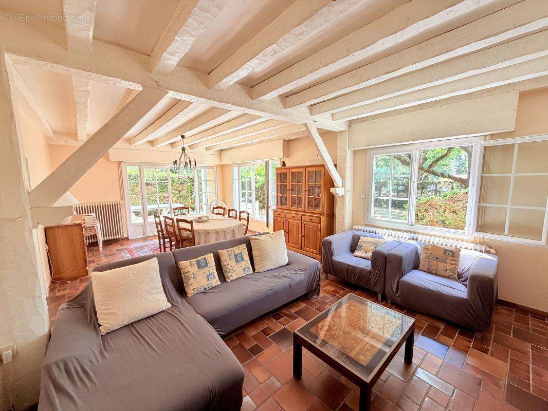 Maison 130 m² à Gujan-Mestras  - photo 10