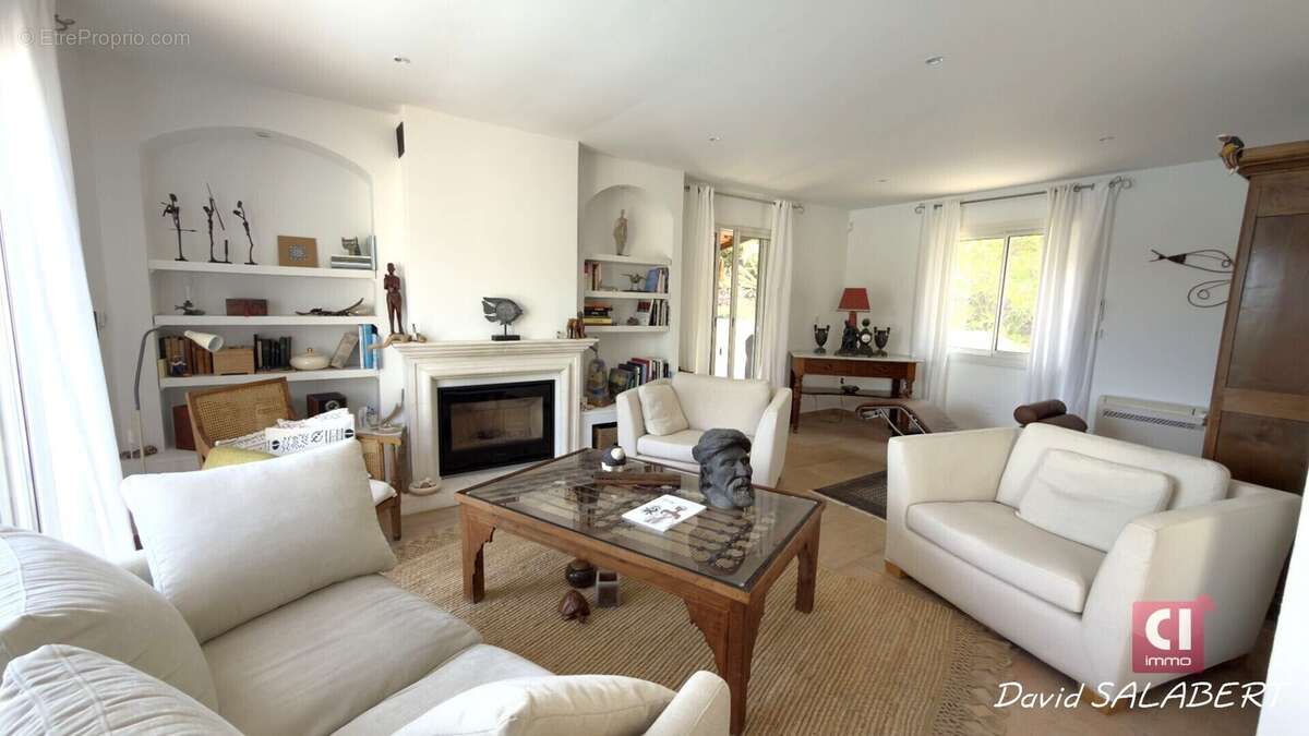 Maison à LE LUC