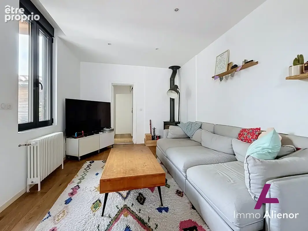Maison 103 m² à Begles  - photo 6