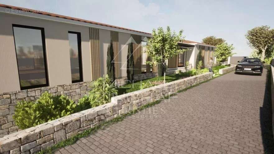 Mougins - Terrain avec permis de construire purgé - photo 6
