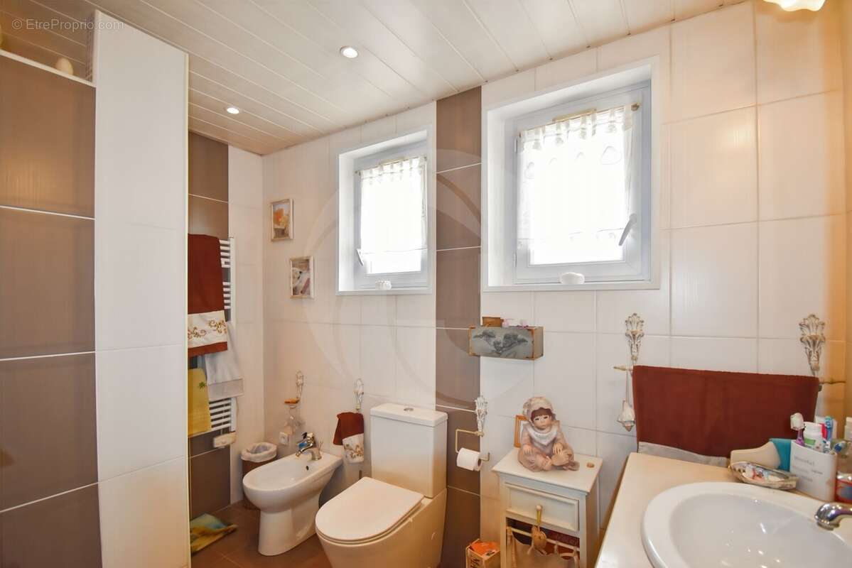 Maison 116 m² à Montauban  - photo 8