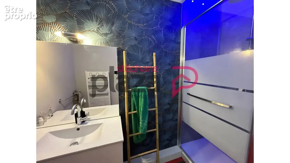Appartement esprit loft de 80 m² - photo 7