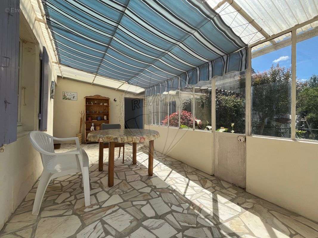 Maison à SAINT-JEAN-D&#039;ANGELY