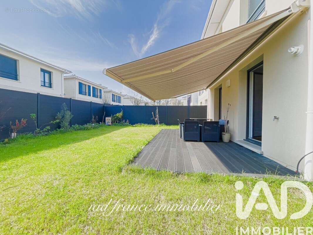 Photo 8 - Maison à ELANCOURT