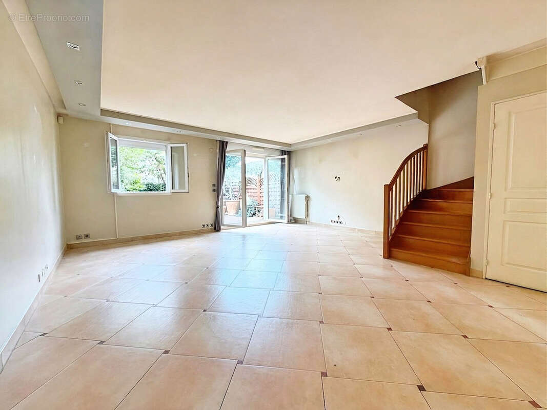 Maison à SAINT-MAURICE