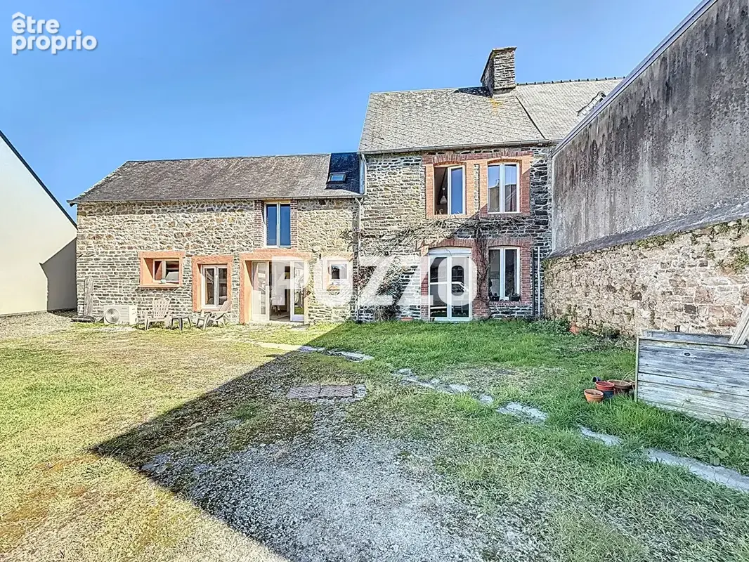 Maison à BACILLY