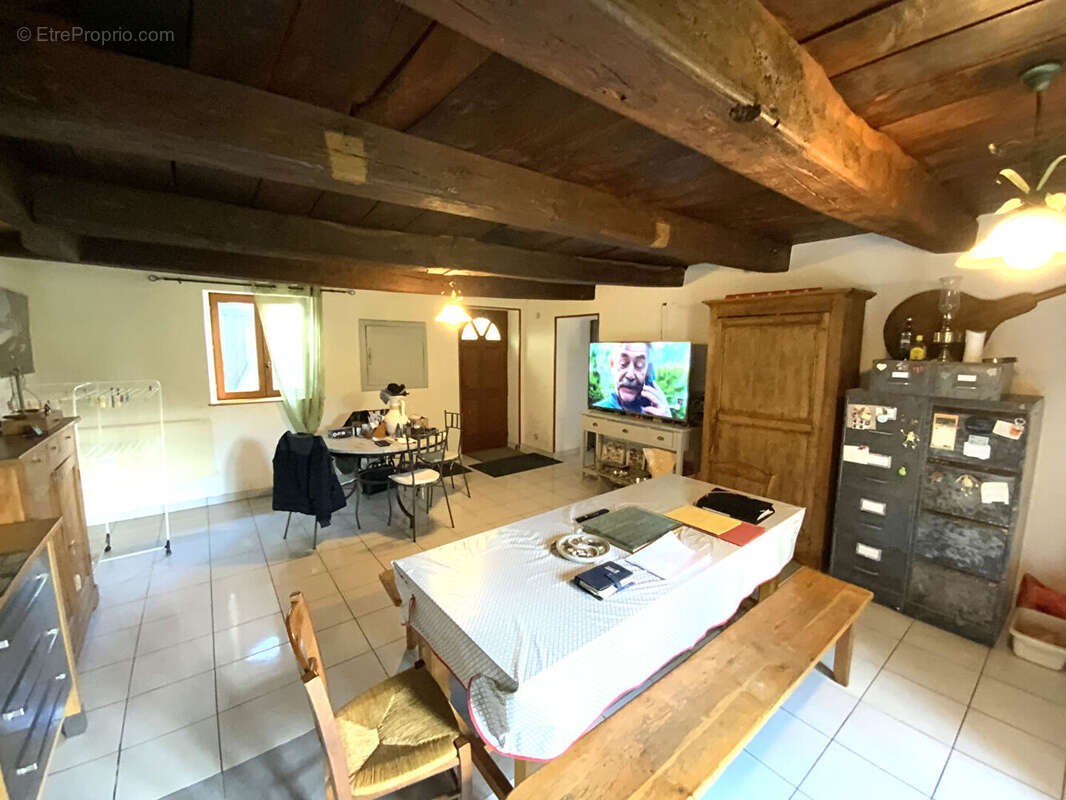 Maison à AUXY