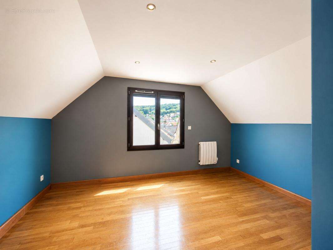 Maison 6 pièces / 180 m² / 305 000 EUR / VERZY - photo 7