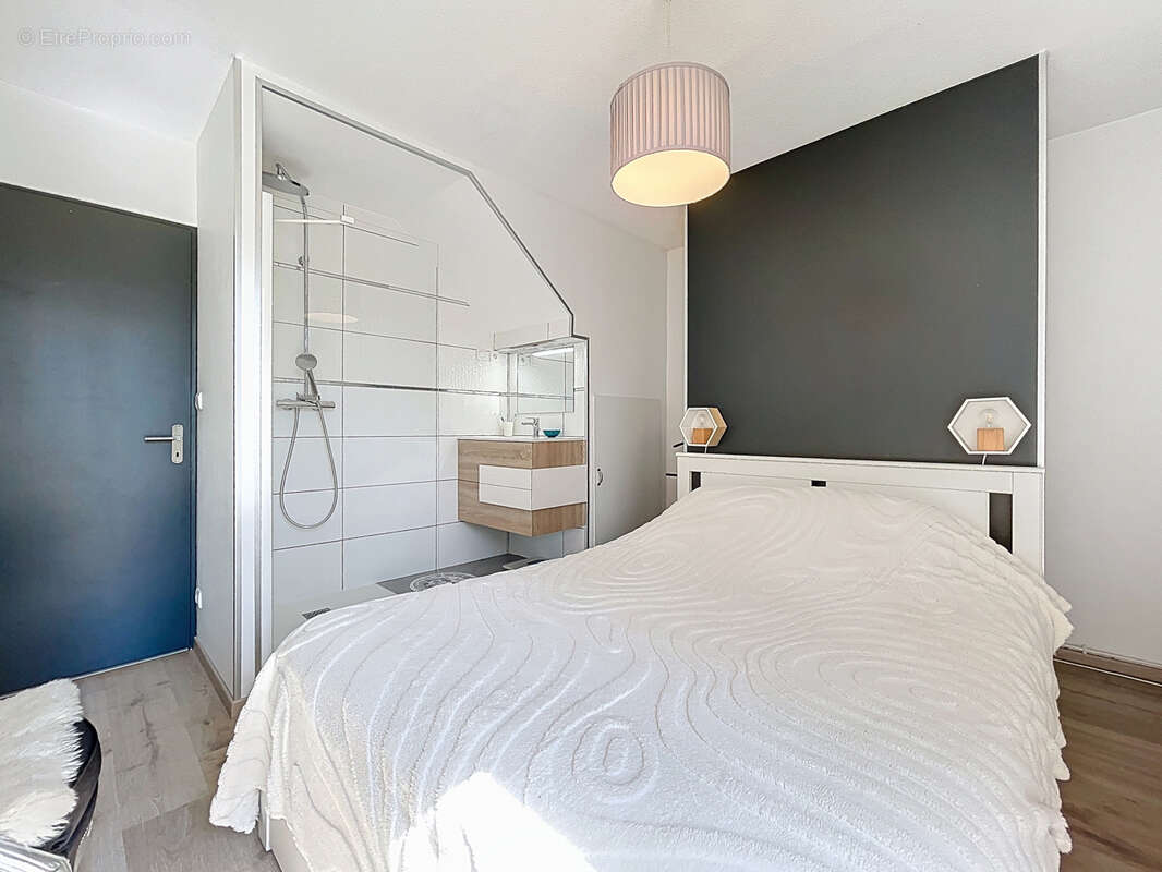 Appartement à MEYLAN