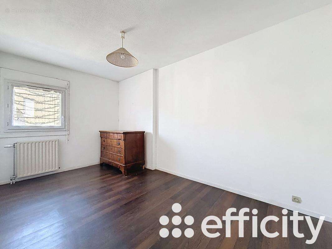 Appartement à FEYZIN