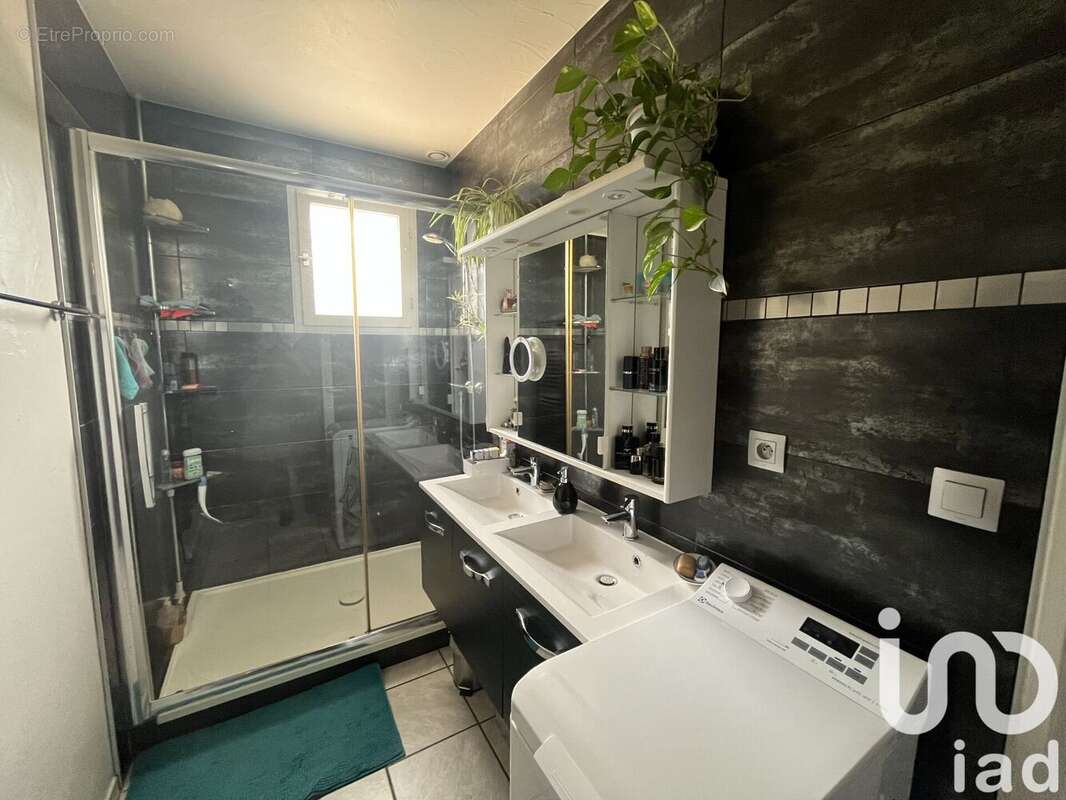 Photo 2 - Maison à VILLEMANOCHE