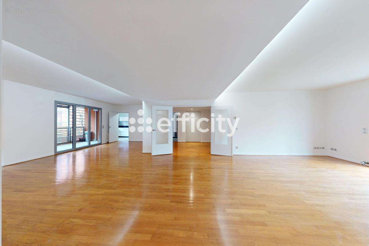 Appartement à LYON-6E