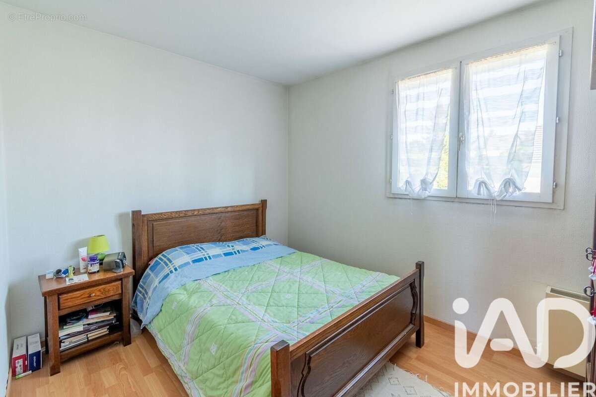 Photo 5 - Maison à SAINT-FARGEAU-PONTHIERRY