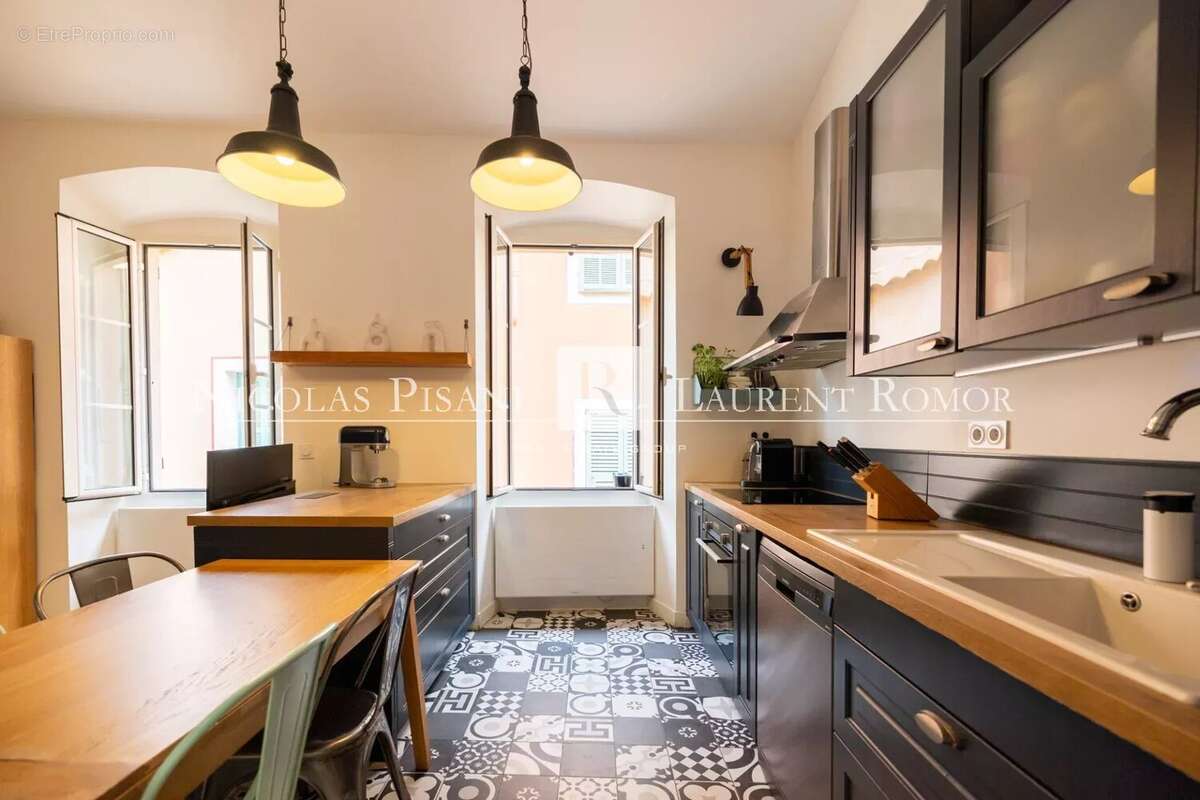Appartement à VILLEFRANCHE-SUR-MER