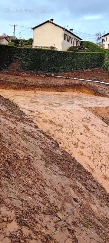 Photo 8 - Terrain à COURS-LA-VILLE