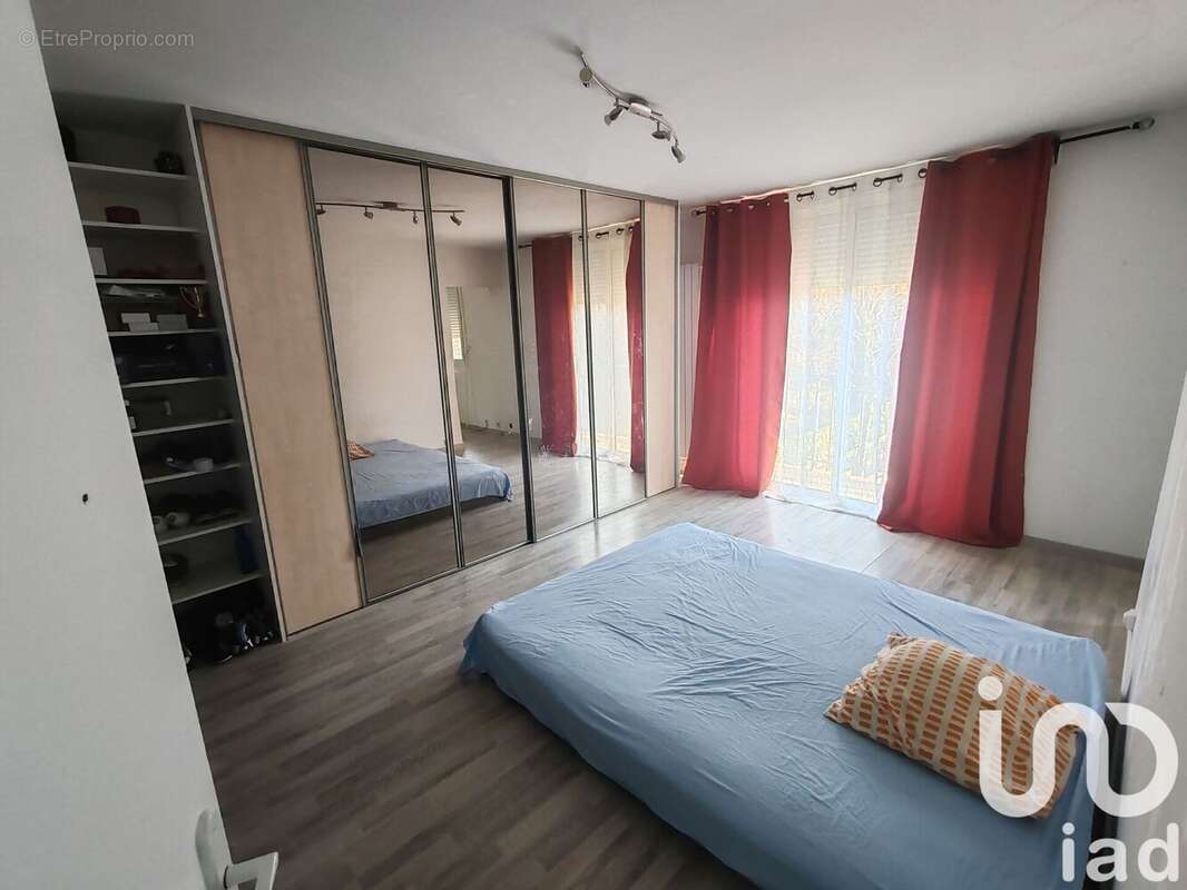 Maison 127 m² à Espiet  - photo 9