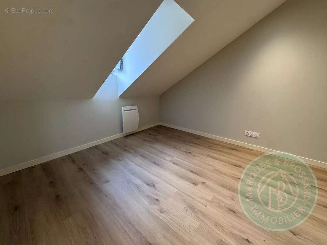 Duplex T4 avec terrasse et balcon – Hyper centre de Tarbes - photo 12