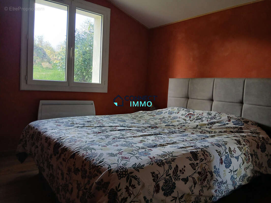 Maison 75 m² à Langonnet  - photo 8