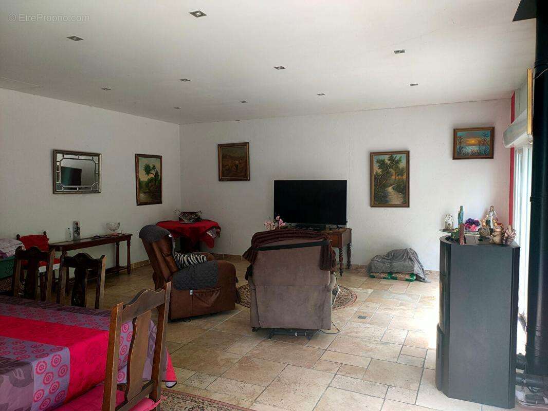 Maison Sainte Eulalie 9 pièce(s) 200 m2 - photo 13
