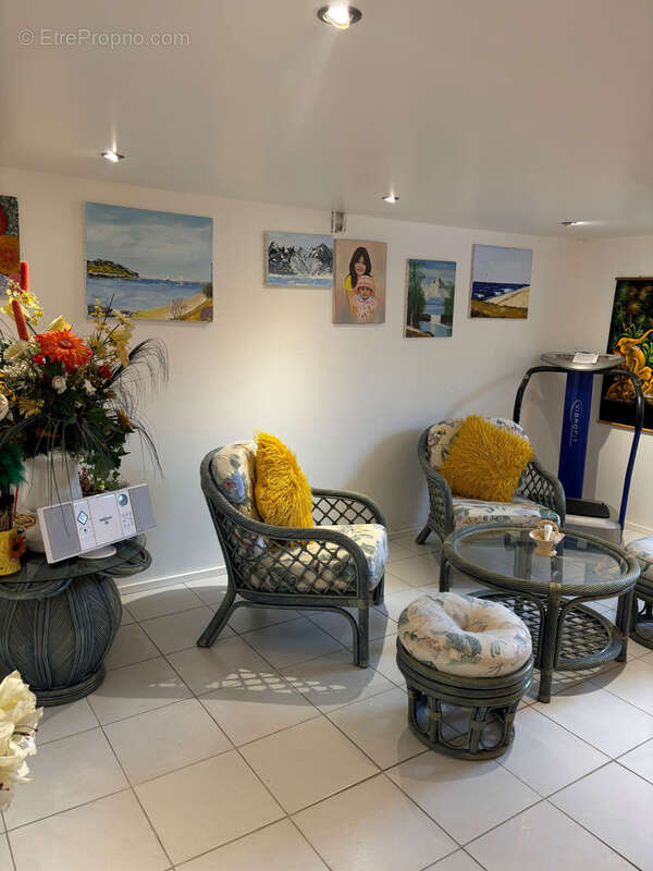 Maison à JOUY-LE-CHATEL