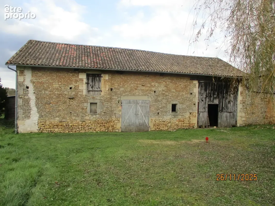 Ferme à rénover. - photo 21
