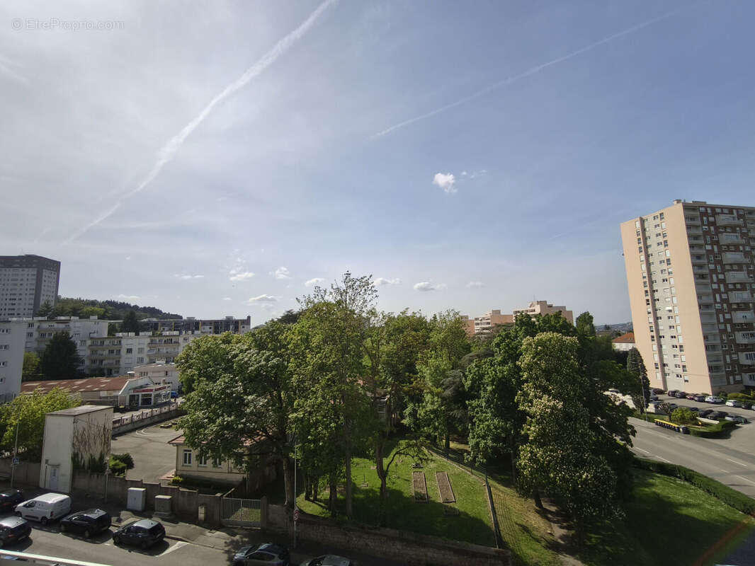 Photo 9 - Appartement à SAINT-ETIENNE