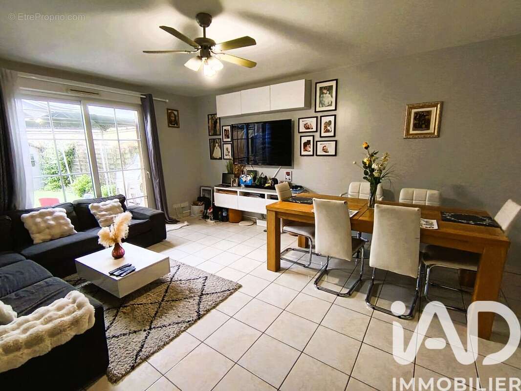 Photo 7 - Maison à LIEUSAINT