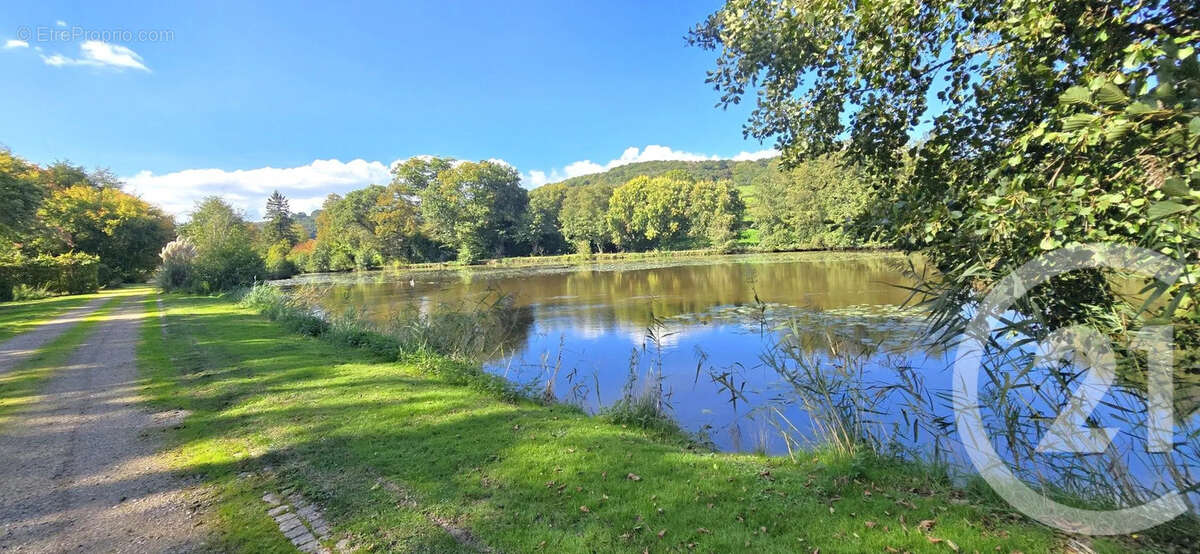 Maison à LE CREUSOT