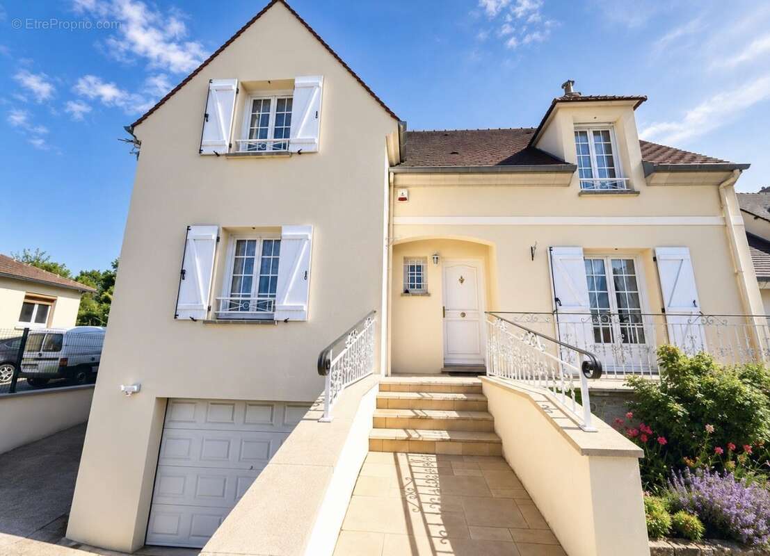 Maison à SOISSONS