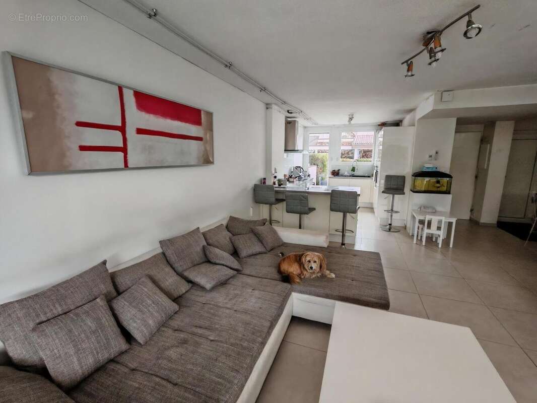 Photo 3 - Maison à PREVESSIN-MOENS