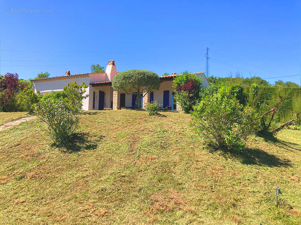 Maison à MONTELIMAR
