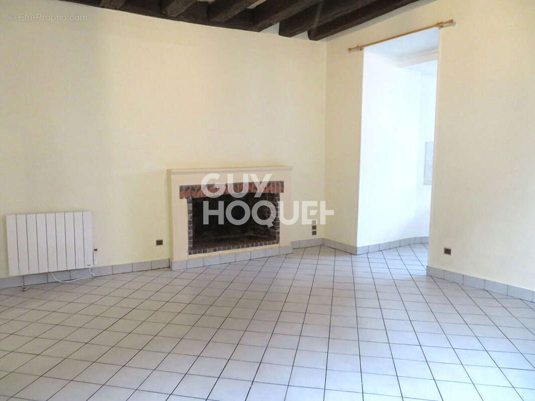 Appartement à CHATEAU-GONTIER