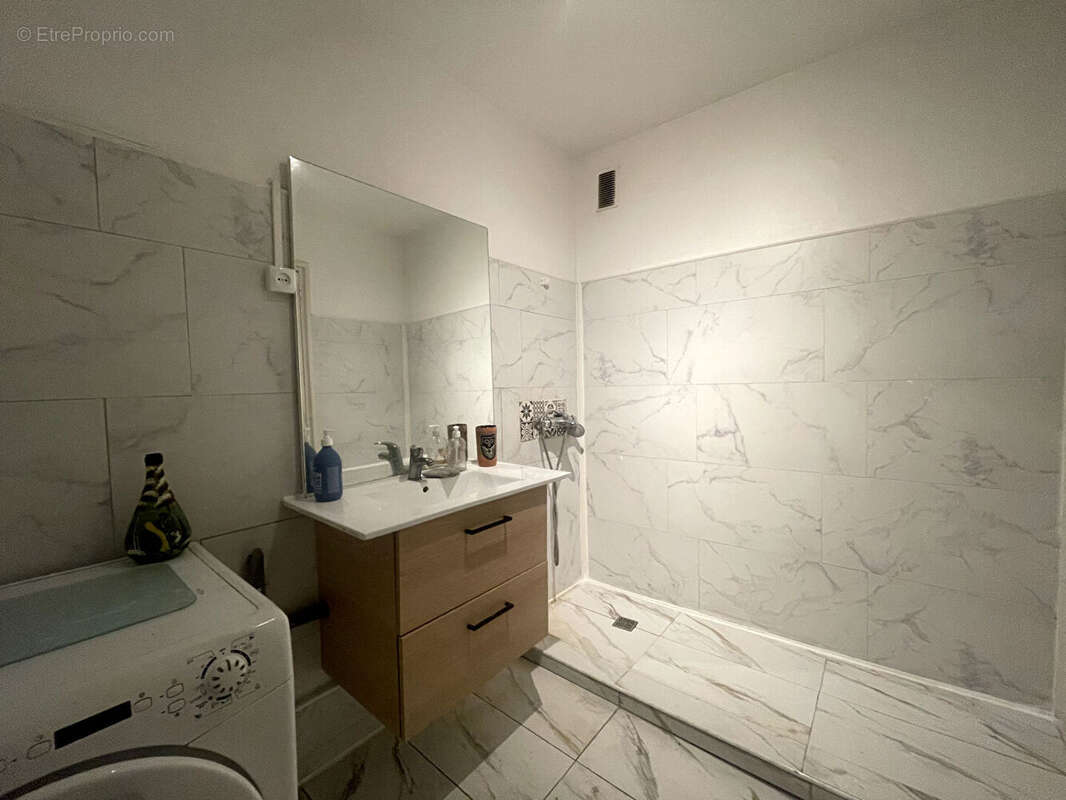 Appartement à LE CANNET