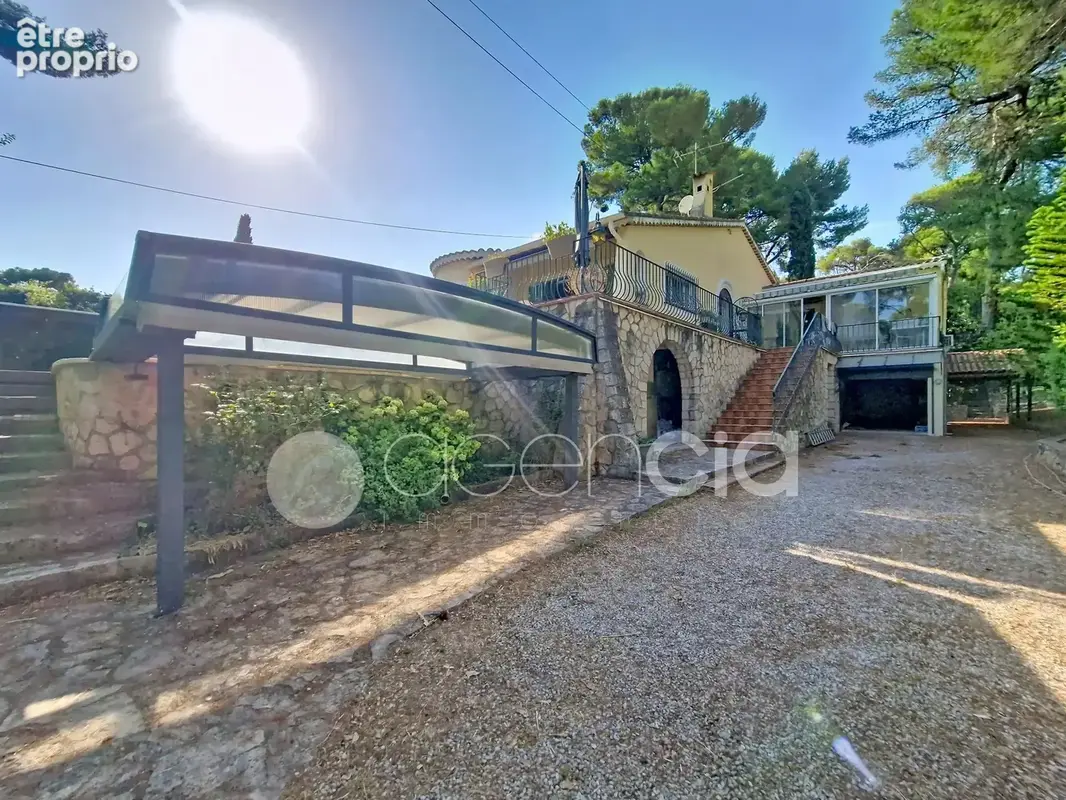 Le cannet – pinède mont joli  villa de charme avec piscine - photo 2