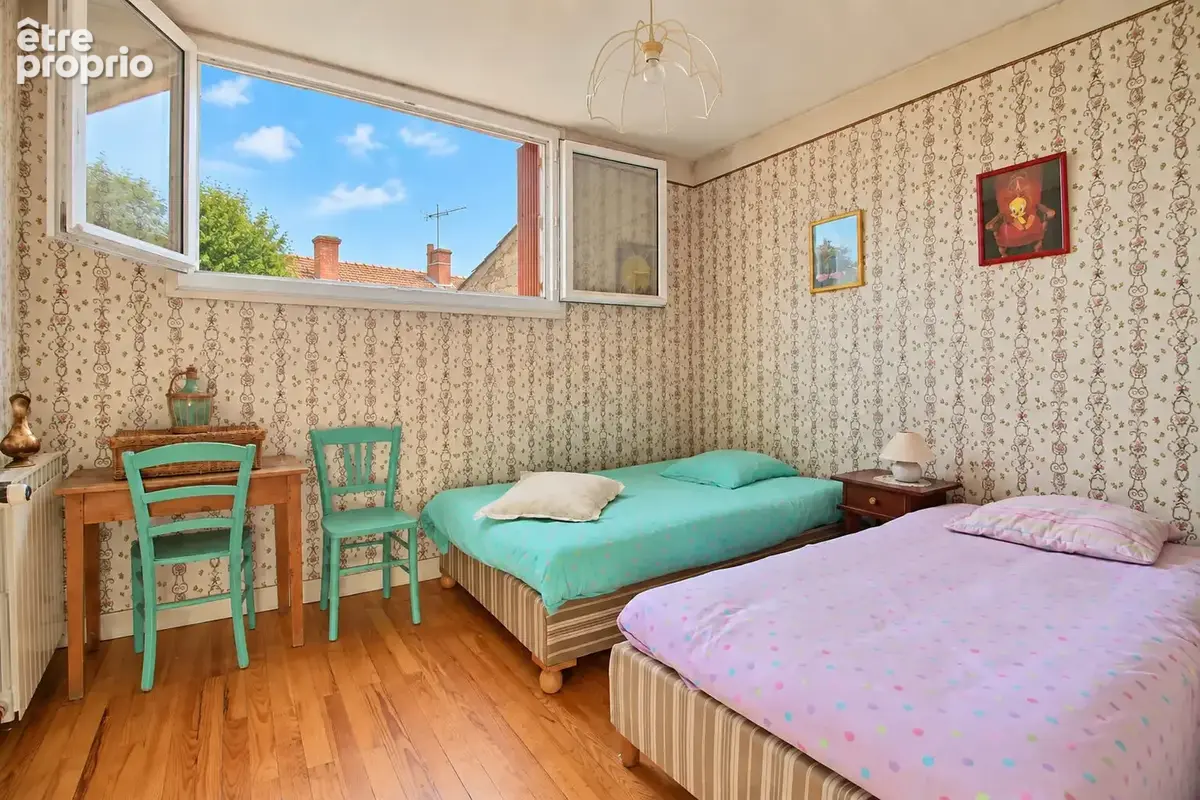 Maison 83m² à vic-le-comte - photo 10